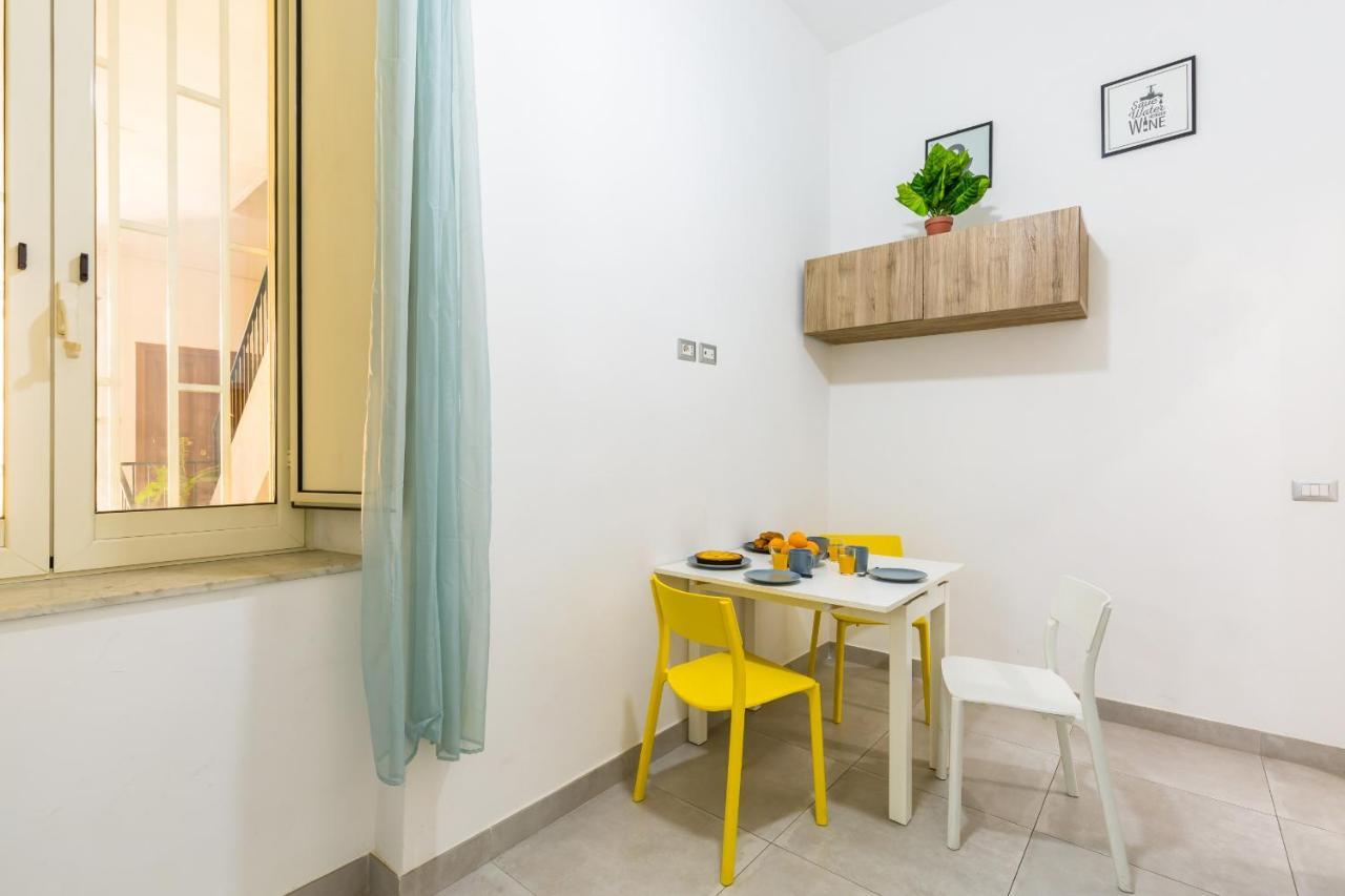 Foria 49 Apartments By Wonderful Italy Неаполь Экстерьер фото